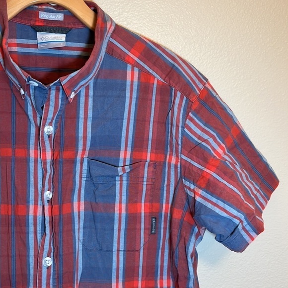 Columbia Plaid Short Sleeve Button Down Shirt - Picture 5 of 13